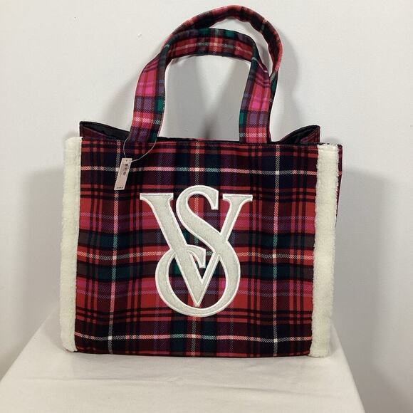Victoria Secret Tote Bag Red Plaid Large Quilted NWT Shoulder Bag Purse - Picture 1 of 6